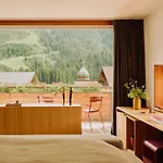 Rote Wand Gourmet Hotel, A Member Of Design Hotel Lech am Arlberg